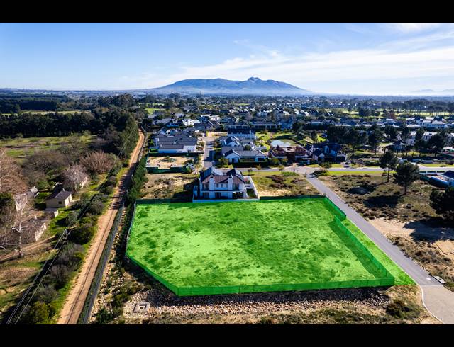 3,127M² VACANT LAND FOR SALE IN PEARL VALLEY GOLF & COUNTRY ESTATE